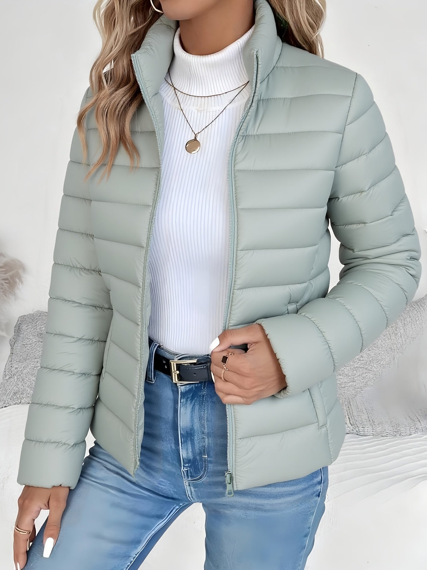Women's Spring Slim-Fit Lightweight Warm Solid Color Jacket - Elegant, Stylish, and Versatile Beautiful Jacket - Stand Collar Zipper Long Sleeve - Casual Padded Polyester Fiber Cropped Coat - Seasonal Transition Jacket - High-Quality Classic Popular
